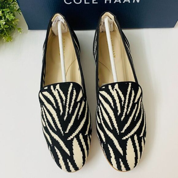 Cole Haan Modern Classics Slip on Flats Loafer Sz 5.5B in Zebra Print Knit - Picture 2 of 12
